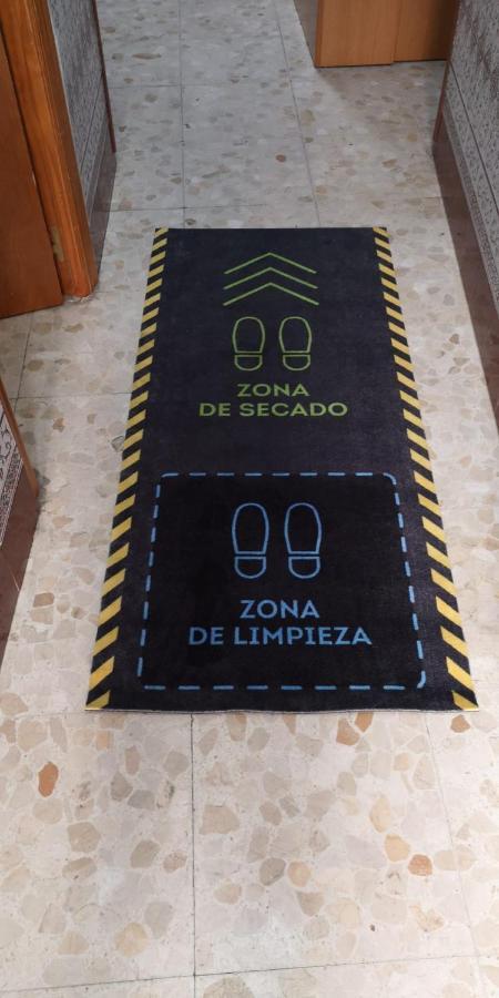 Hostal Senero Merida Bagian luar foto