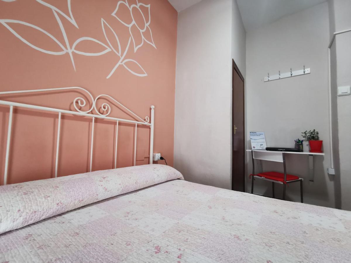 Hostal Senero Merida Bagian luar foto